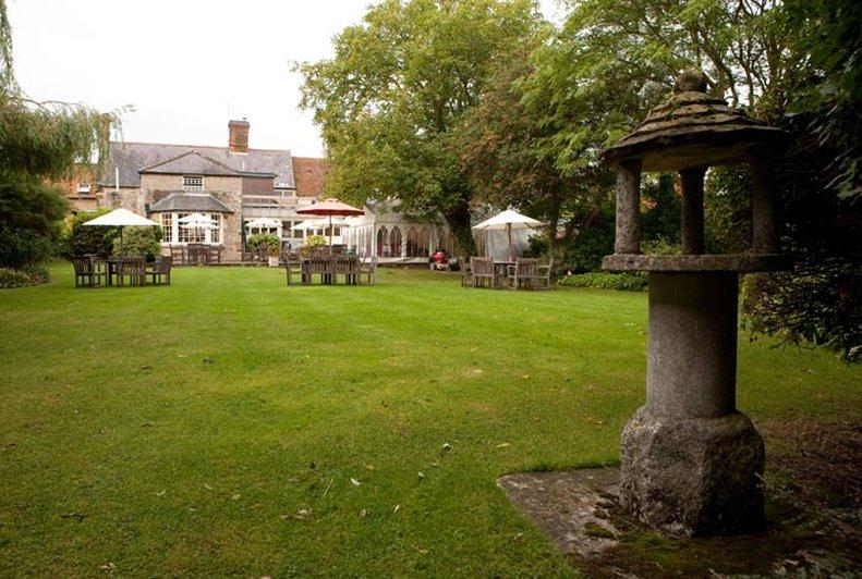 Falcon Hotel Towcester Commodités photo